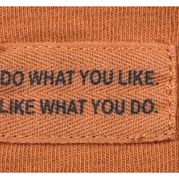 Life Is Good Womens Orange Graphic T-Shirt Floral Print Size L Relaxed Fit - Picture 10 of 10